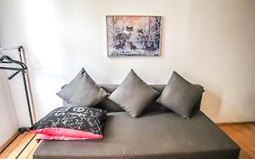Private Room In Shared Apartment Pr6
